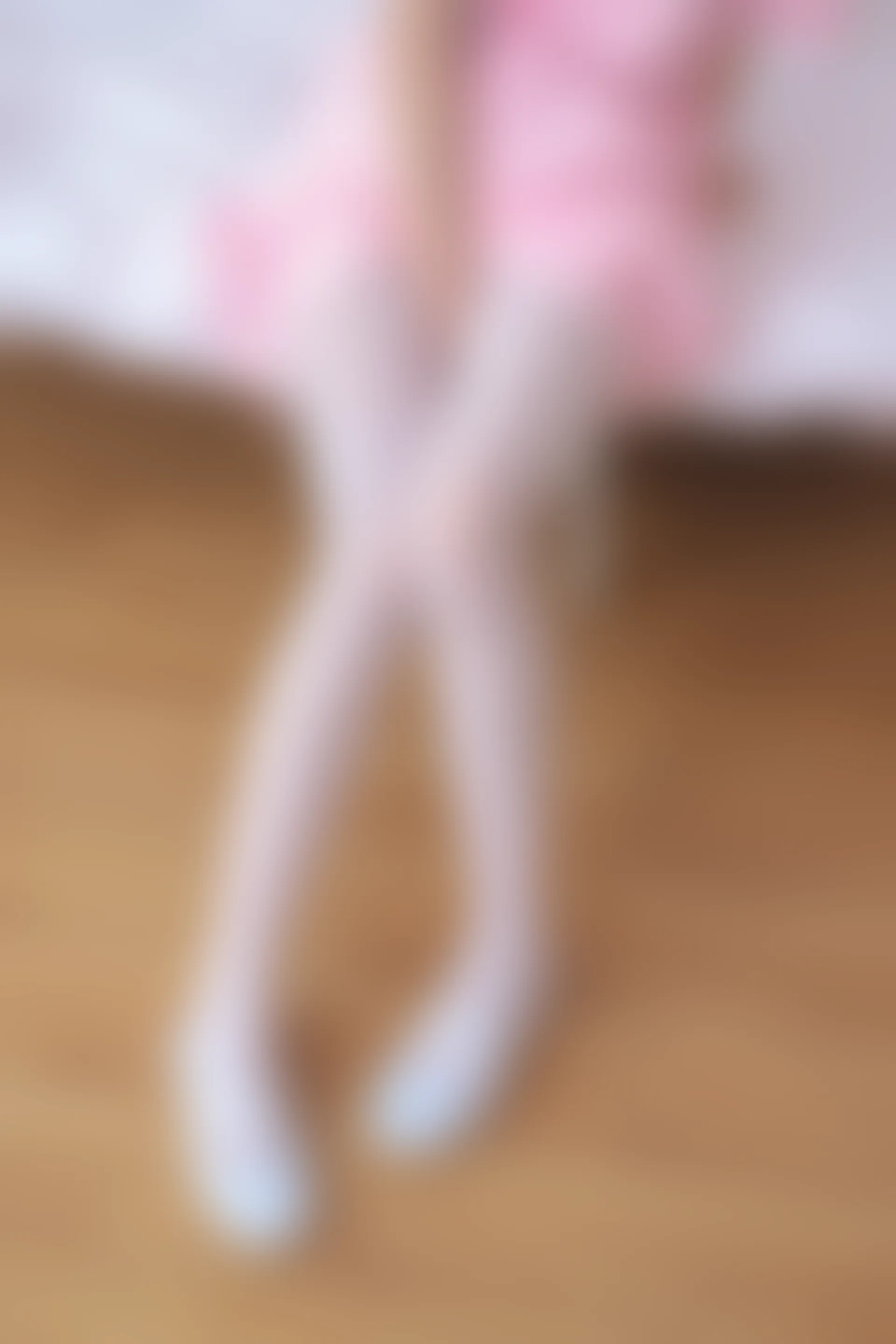 森萝财团 X-021 [167P1V-2.16G]制服, 森萝财团, 白丝, 美腿