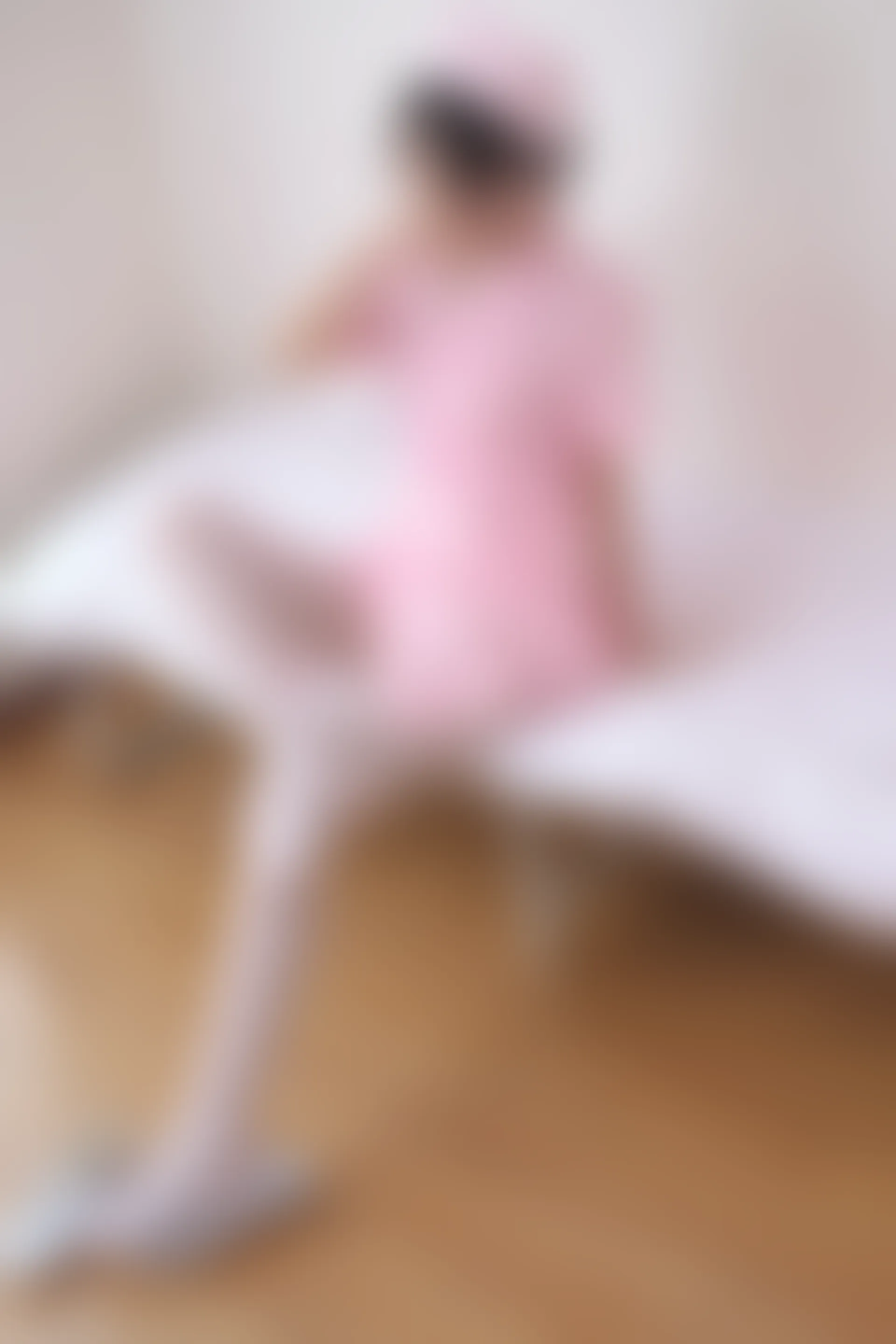 森萝财团 X-021 [167P1V-2.16G]制服, 森萝财团, 白丝, 美腿