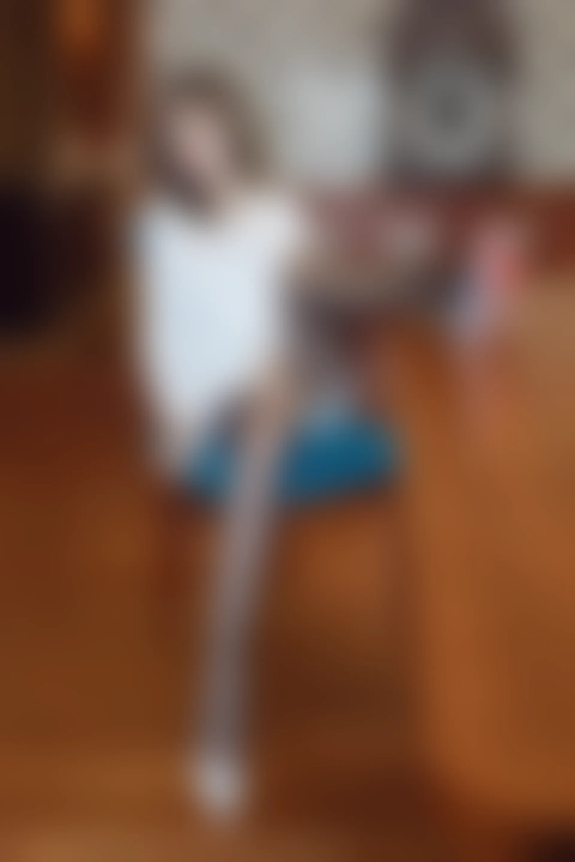 XiuRen秀人网 2022.01.30 No.4544 绮里嘉ula 珠三角旅拍[76+1P 737MB]