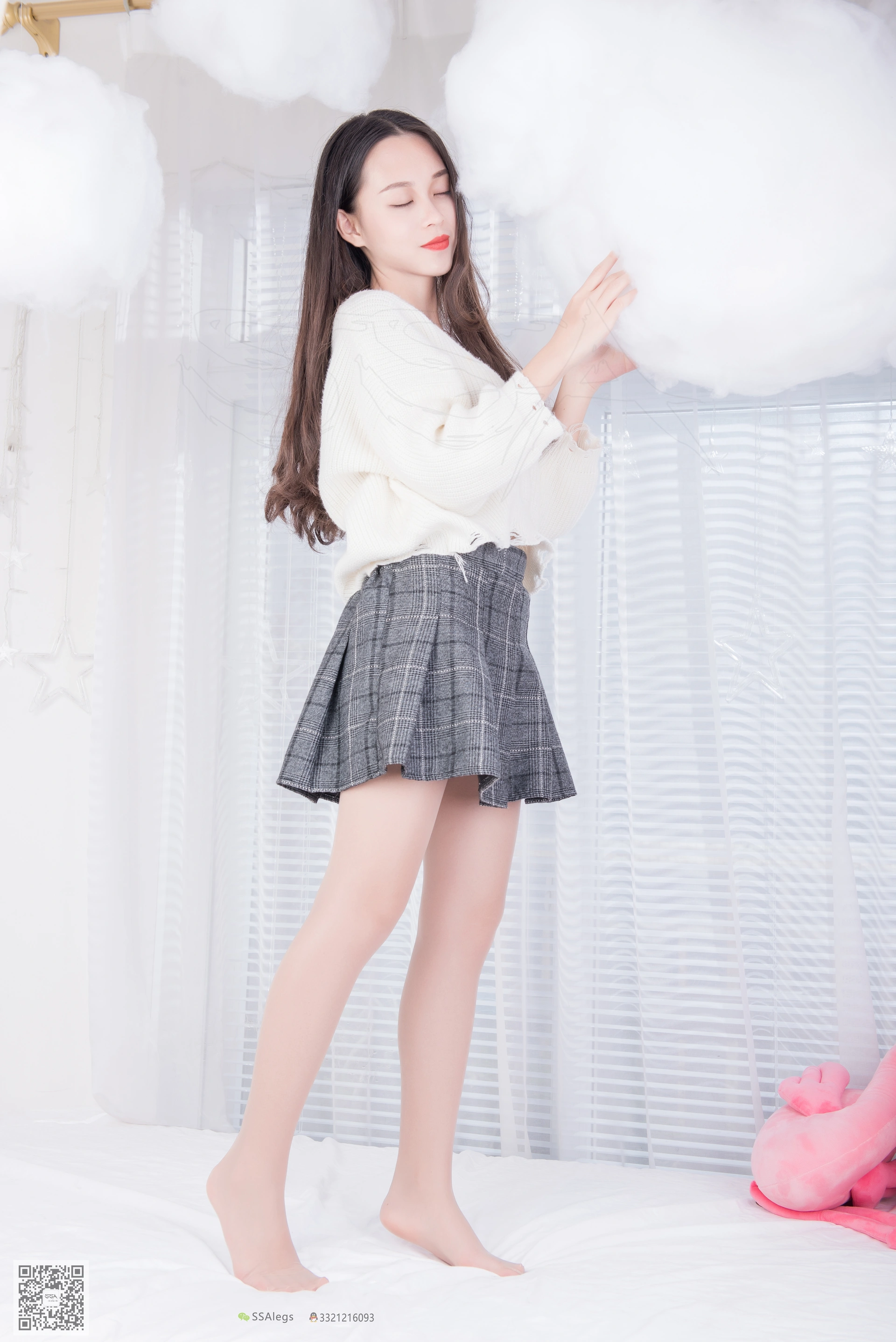 SSA丝社 超清写真 NO.044 西西 网红绫丝袜[99P-1.00GB]