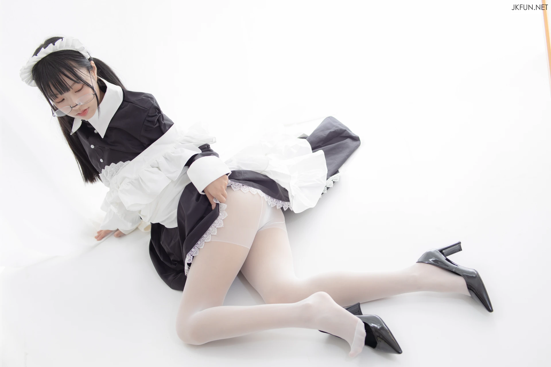 JKFUN-017 [127P1V-2.31G]JKFUN, 女仆装, 森萝财团, 白丝, 美腿