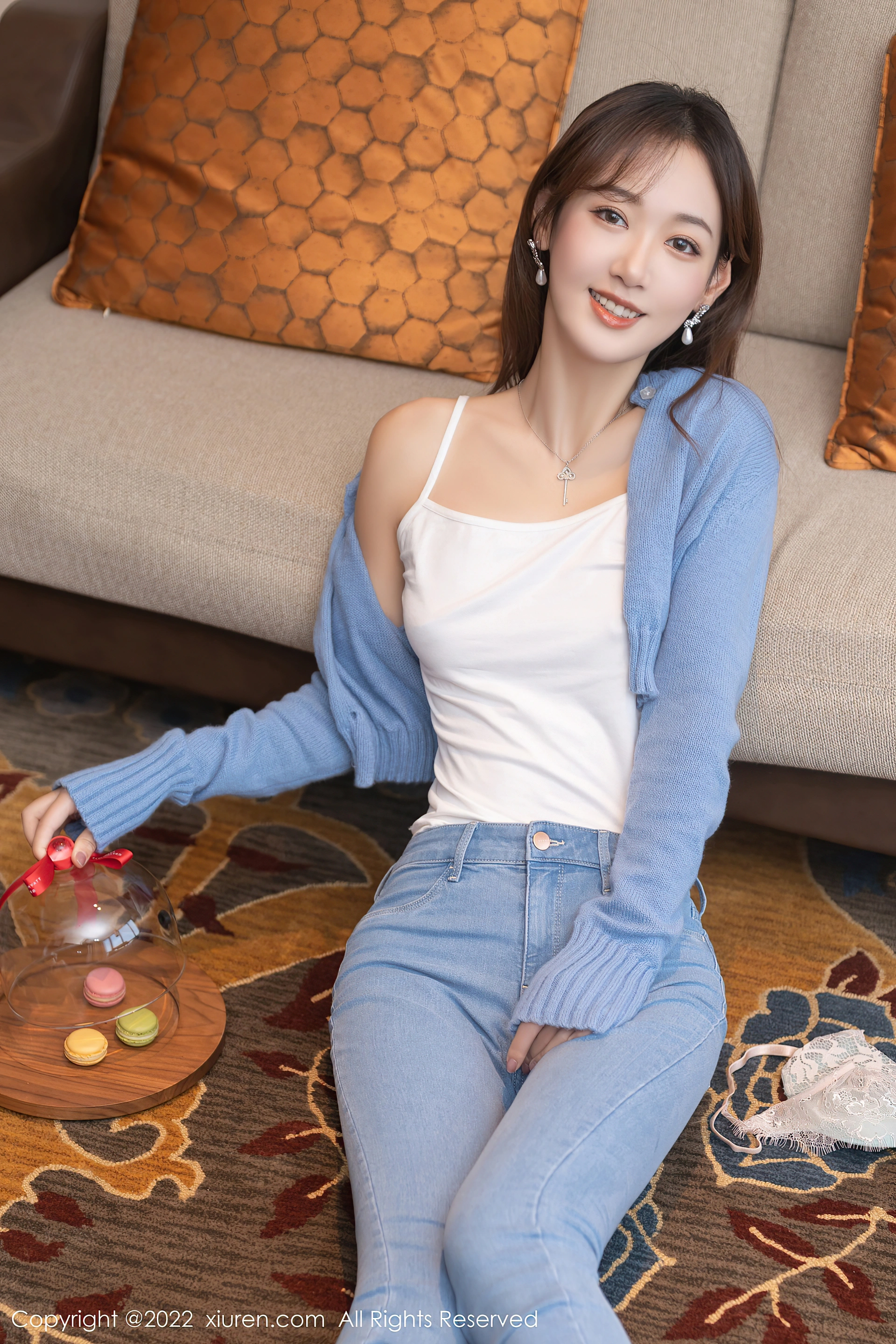 XiuRen秀人网 2022.02.14 No.4582 唐安琪 牛仔裤美腿[74+1P 779MB]