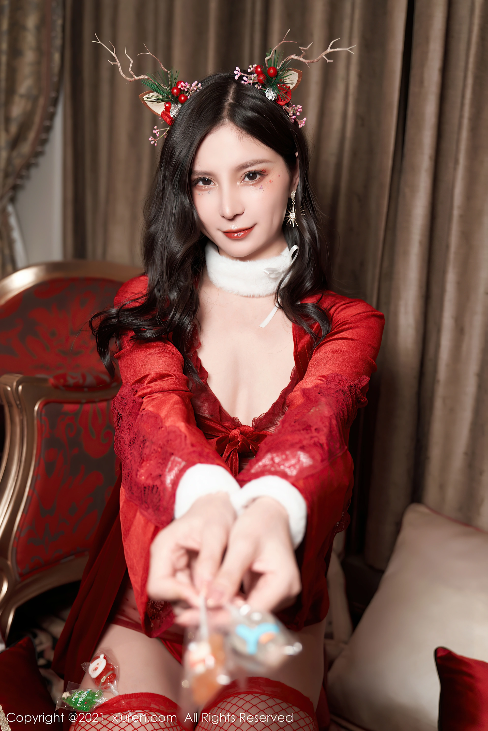 XiuRen秀人网 2021.12.23 No.4377 小蛮妖Yummy 御姐美腿[84+1P 990MB]