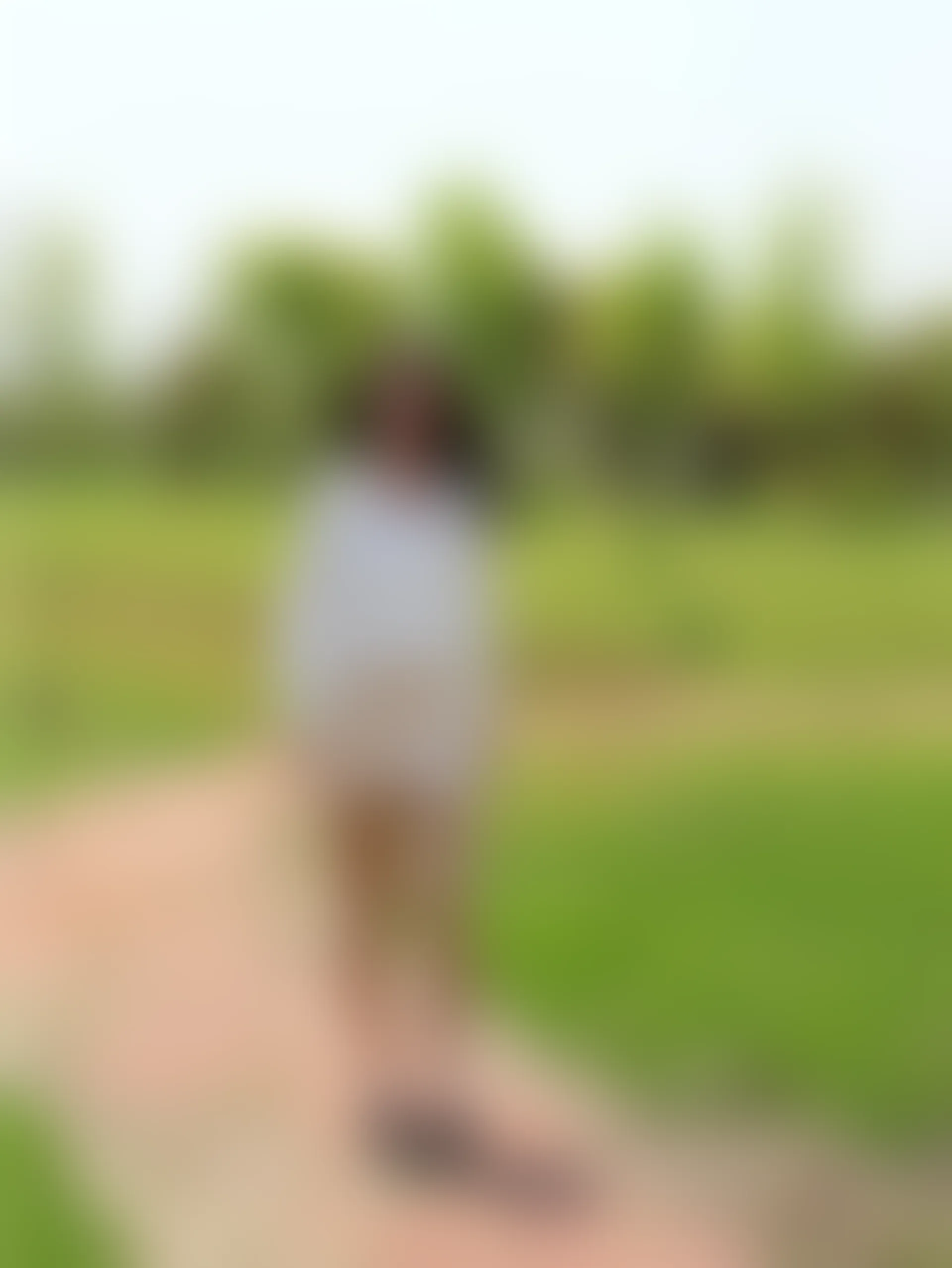 初夏女神 NO.071 依依 邻家女孩-实习篇[190P+1V／6.54GB]