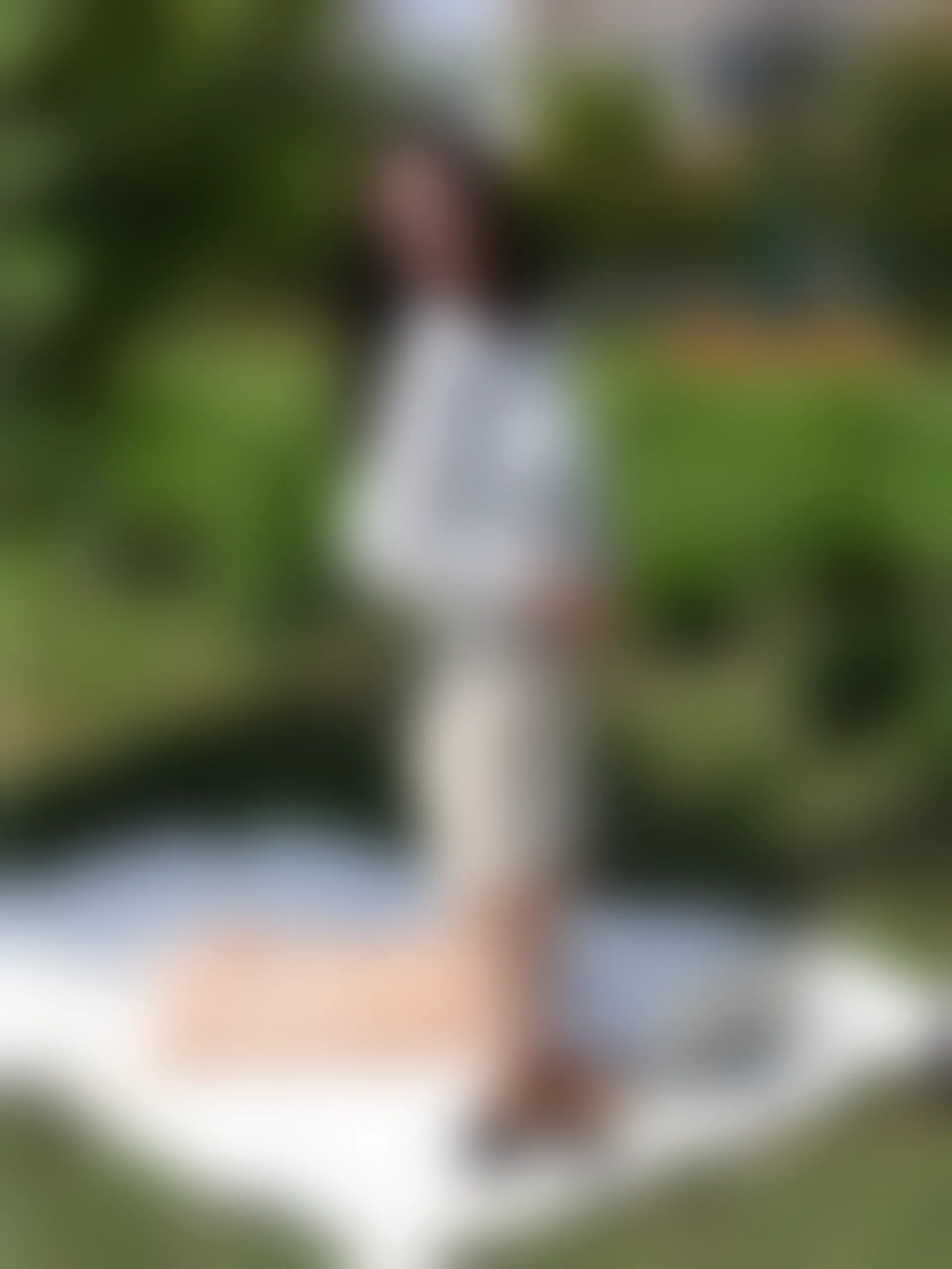 初夏女神 NO.071 依依 邻家女孩-实习篇[190P+1V／6.54GB]