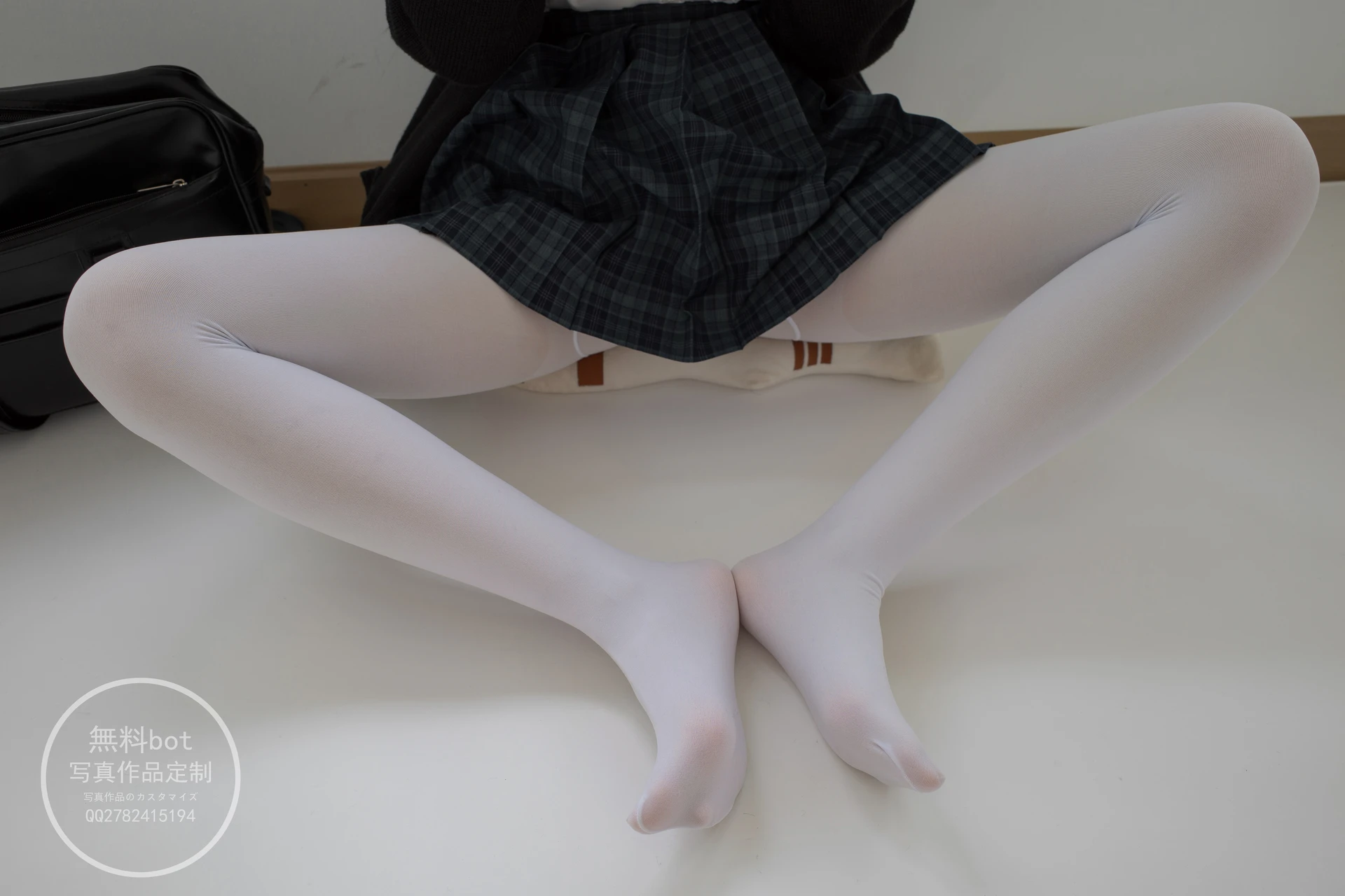 森萝财团 有料-02 [86P-870M]JK, 学生装, 有料, 校服, 森萝财团, 白丝, 美腿, 美足